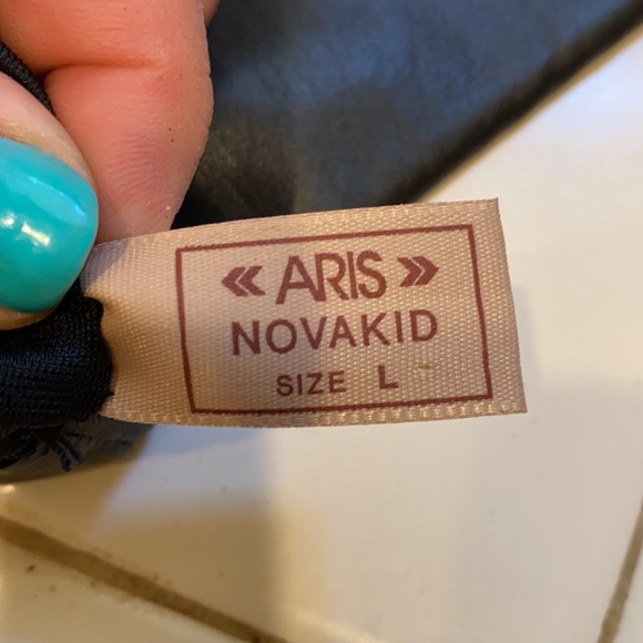 ARIS NOVAKID size L gloves - Picture 4 of 5